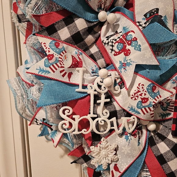 Handmade snowman wreath - Picture 2 of 4
